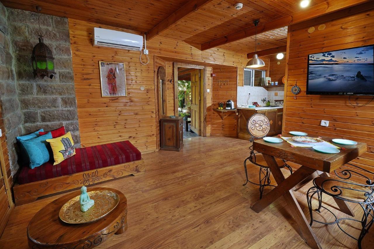 Curry Villa Ramot Exteriör bild